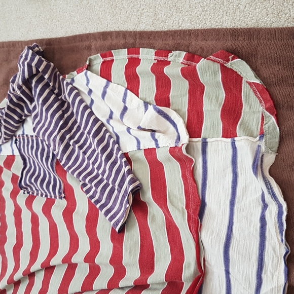 ✨️Sold On MP 💥NWT - Stripey Prep Tee - Size XSmall - Picture 7 of 7